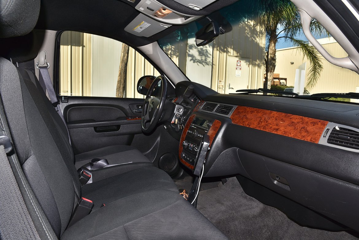 SUV Stretch for Sale in Fontana, CA - Photo 10