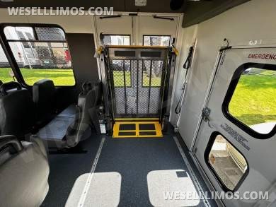 2024 Endera Motors Ford E-450 Super Duty ADA Bus Shuttle - Shuttle Bus for Sale in CARSON, CA - Photo 19