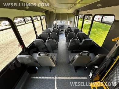2024 Endera Motors Ford E-450 Super Duty ADA Bus Shuttle - Shuttle Bus for Sale in CARSON, CA - Photo 20