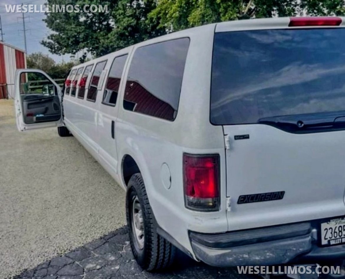 Limousine for Sale in CHICAGO, IL - Photo 12