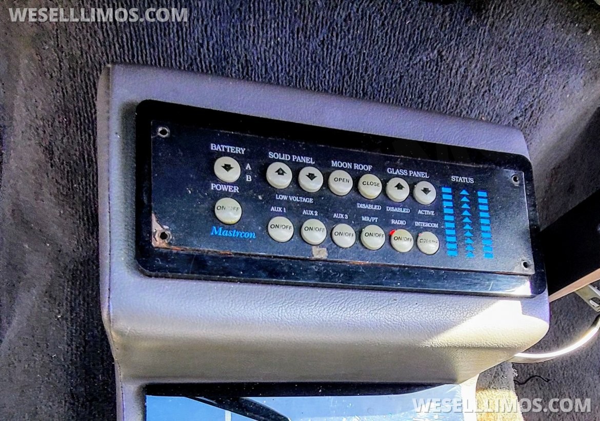 Limousine for Sale in CHICAGO, IL - Photo 21