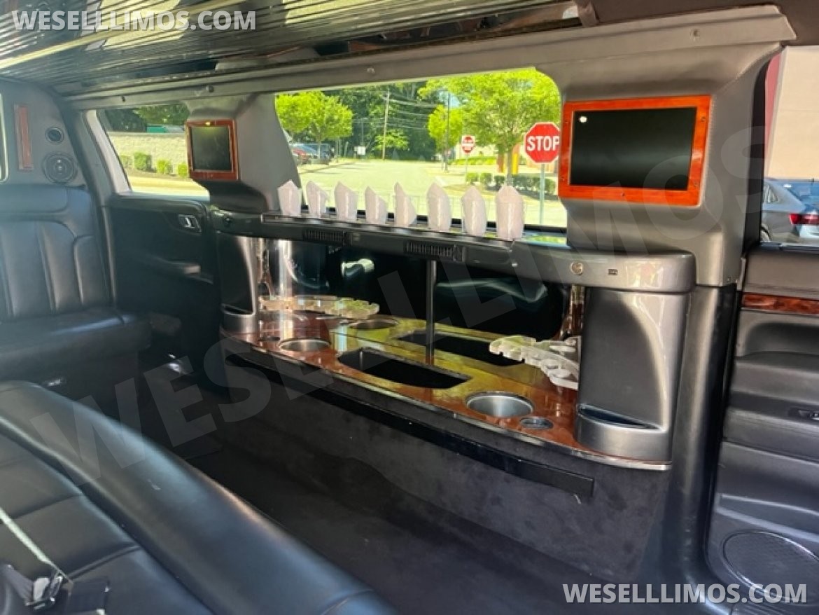 Limousine for Sale in Livingston, NJ - Photo 4