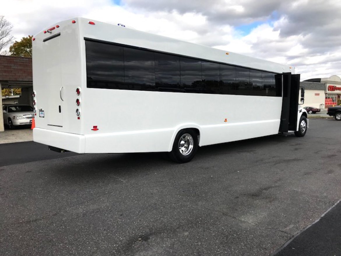 Shuttle Bus for Sale in Oaklyn, NJ - Photo 4