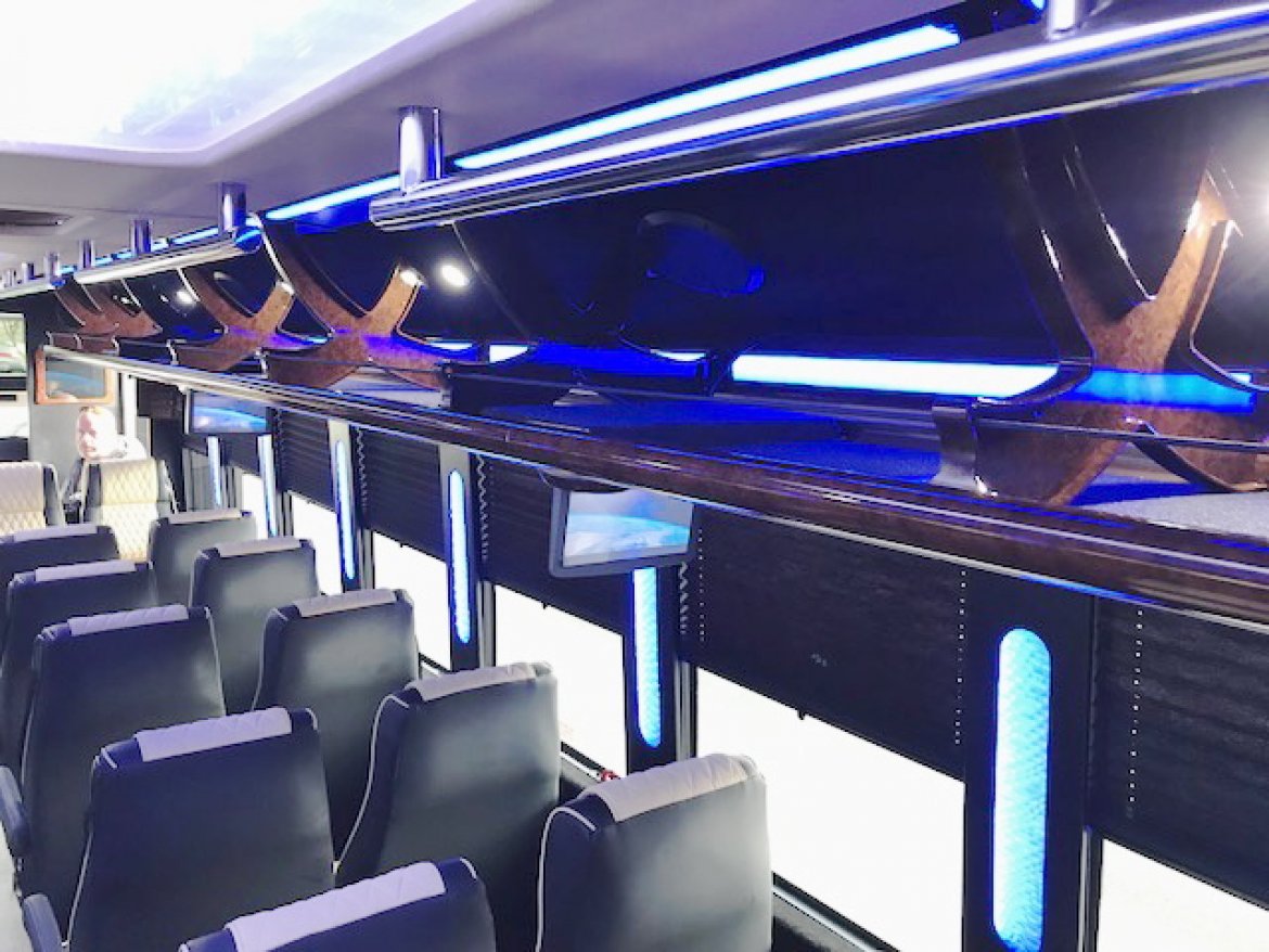 Shuttle Bus for Sale in Oaklyn, NJ - Photo 17