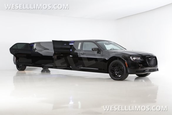 2022 Chrysler 300 140" 5th Door Limousine for Sale in Anaheim, CA - Main Photo