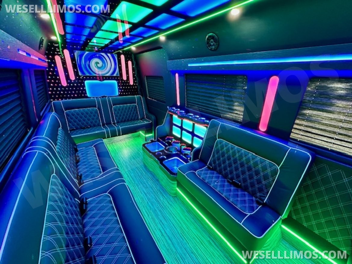 Sprinter for Sale in Erie, PA - Photo 3