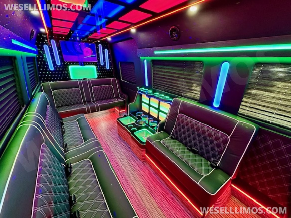 Sprinter for Sale in Erie, PA - Photo 4