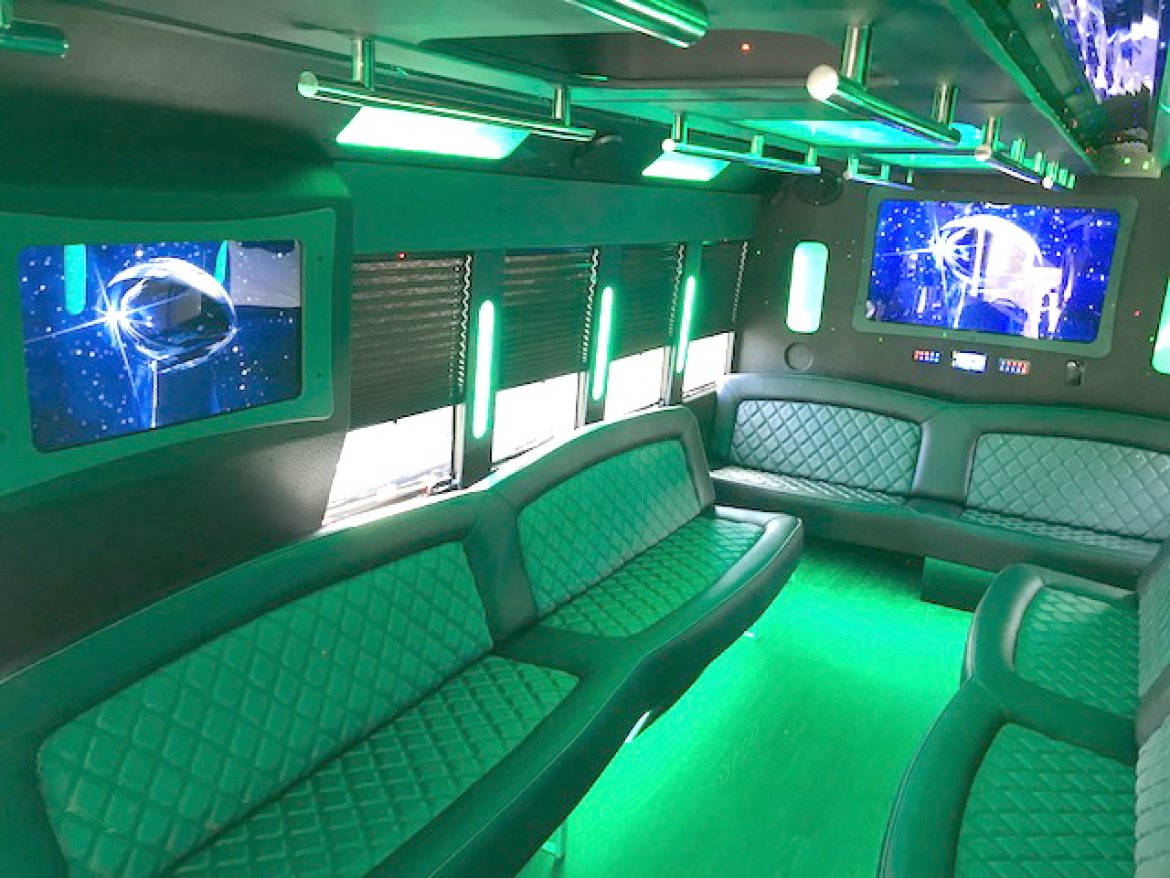Limo Bus for Sale in Oaklyn, NJ - Photo 11