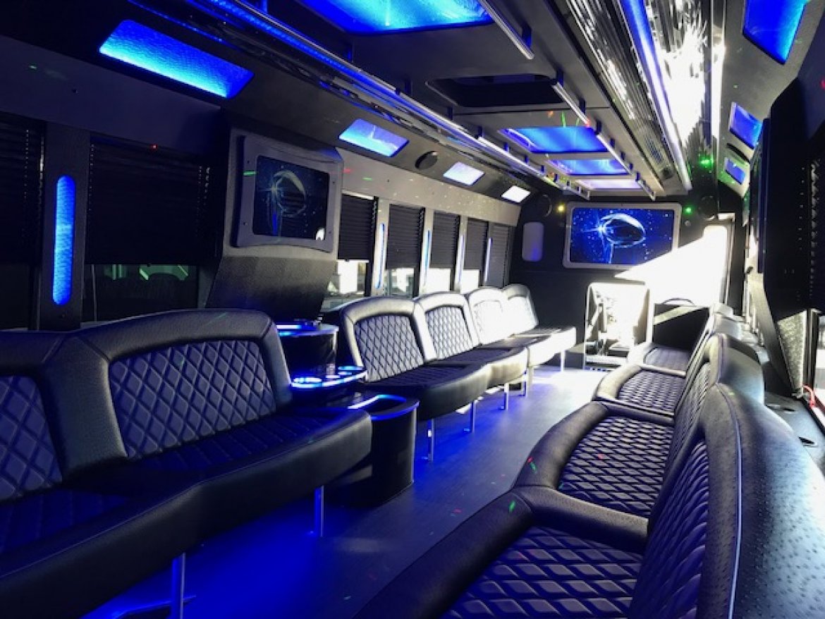 Limo Bus for Sale in Oaklyn, NJ - Photo 17