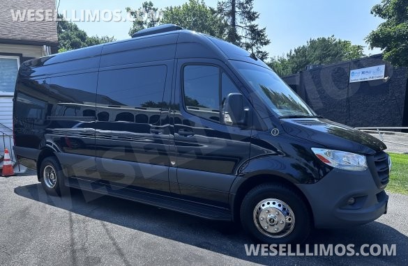2021 Mercedes-Benz Sprinter Sprinter for Sale in Hawthorne, NJ - Photo 2