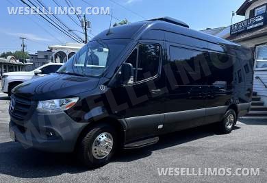 2021 Platinum Big Toys Mercedes-Benz Sprinter Limousine - Sprinter for Sale in Hawthorne, NJ - Photo 1
