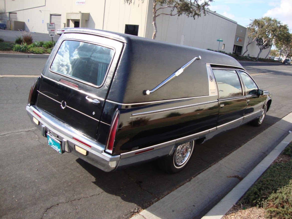 Funeral for Sale in Carson, CA - Photo 10