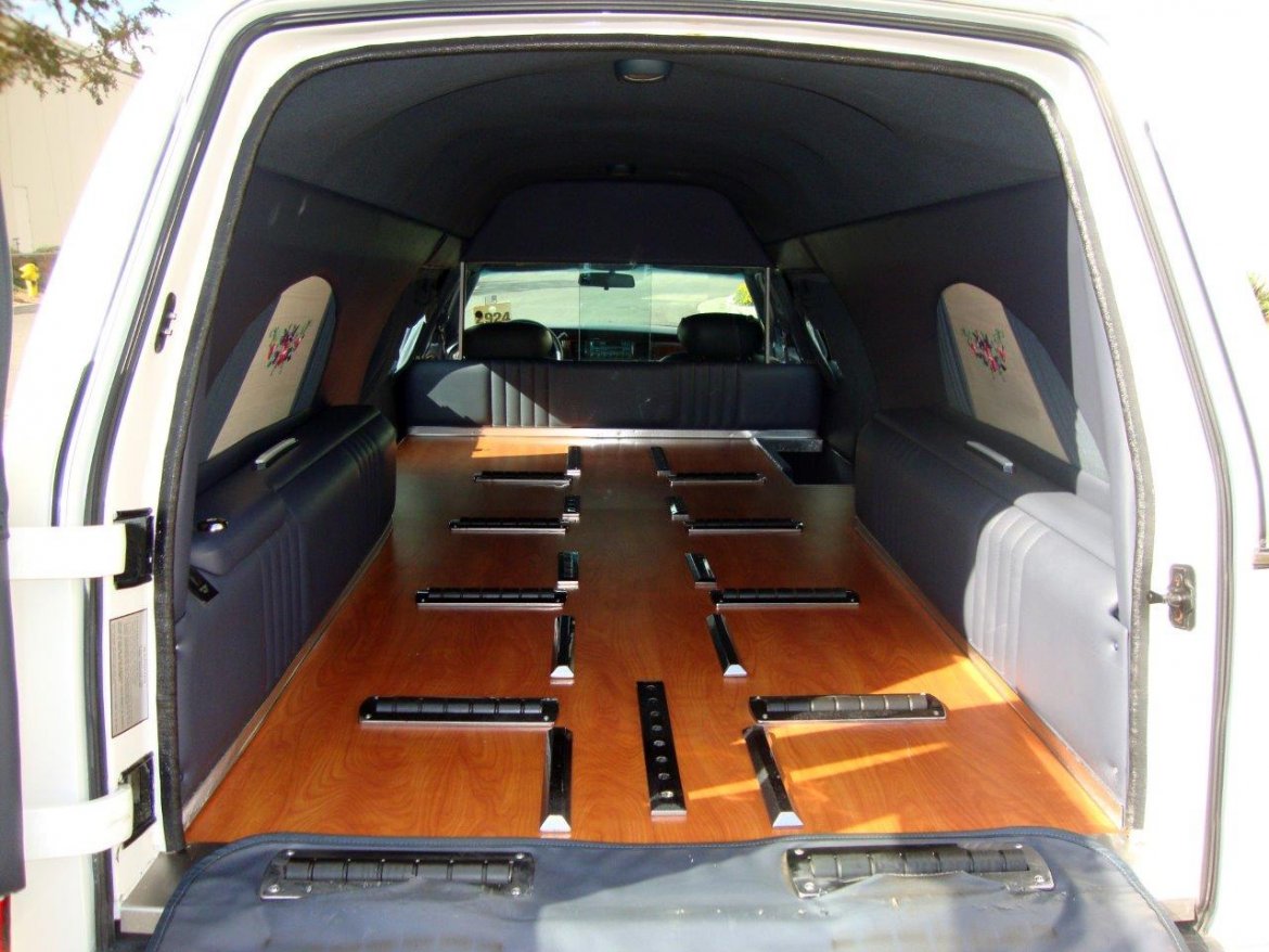 Funeral for Sale in Carson, CA - Photo 10