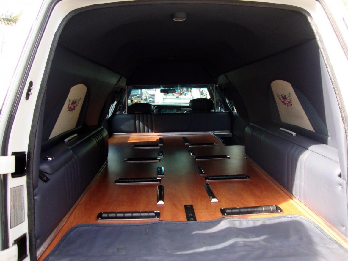 Funeral for Sale in Carson, CA - Photo 18