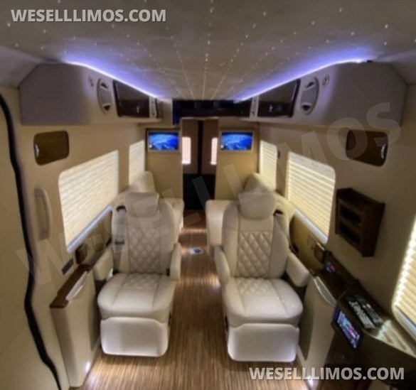 2019 Mercedes-Benz 2019 Mercedes-Benz Sprinter Sprinter for Sale in Herndon, VA - Photo 2