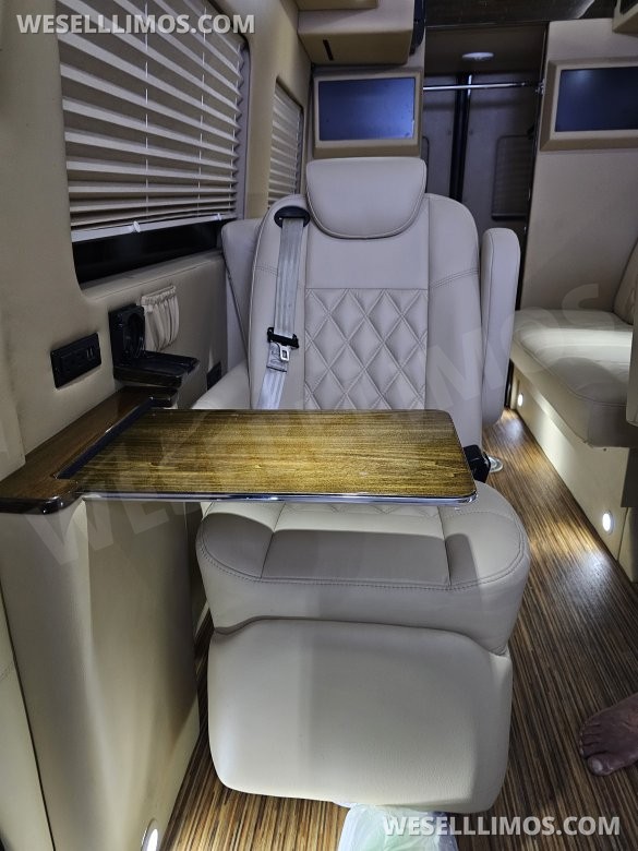 2019 Mercedes-Benz 2019 Mercedes-Benz Sprinter Sprinter for Sale in Herndon, VA - Photo 3