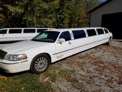 2003 Lincoln Limousine Limousine for Sale in Tiffn, OH