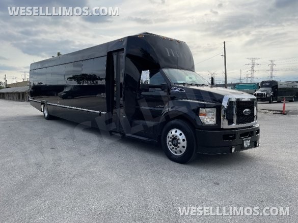 2016 Ford F-750 Limo Bus for Sale in Chicago, IL - Main Photo