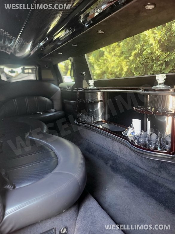 2014 Lincoln MKT Limousine for Sale in Stroudsburg, PA - Photo 3