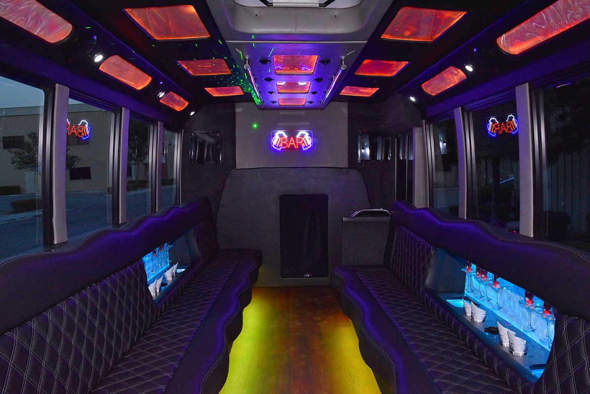 Limo Bus for Sale in Fontana, CA - Photo 13