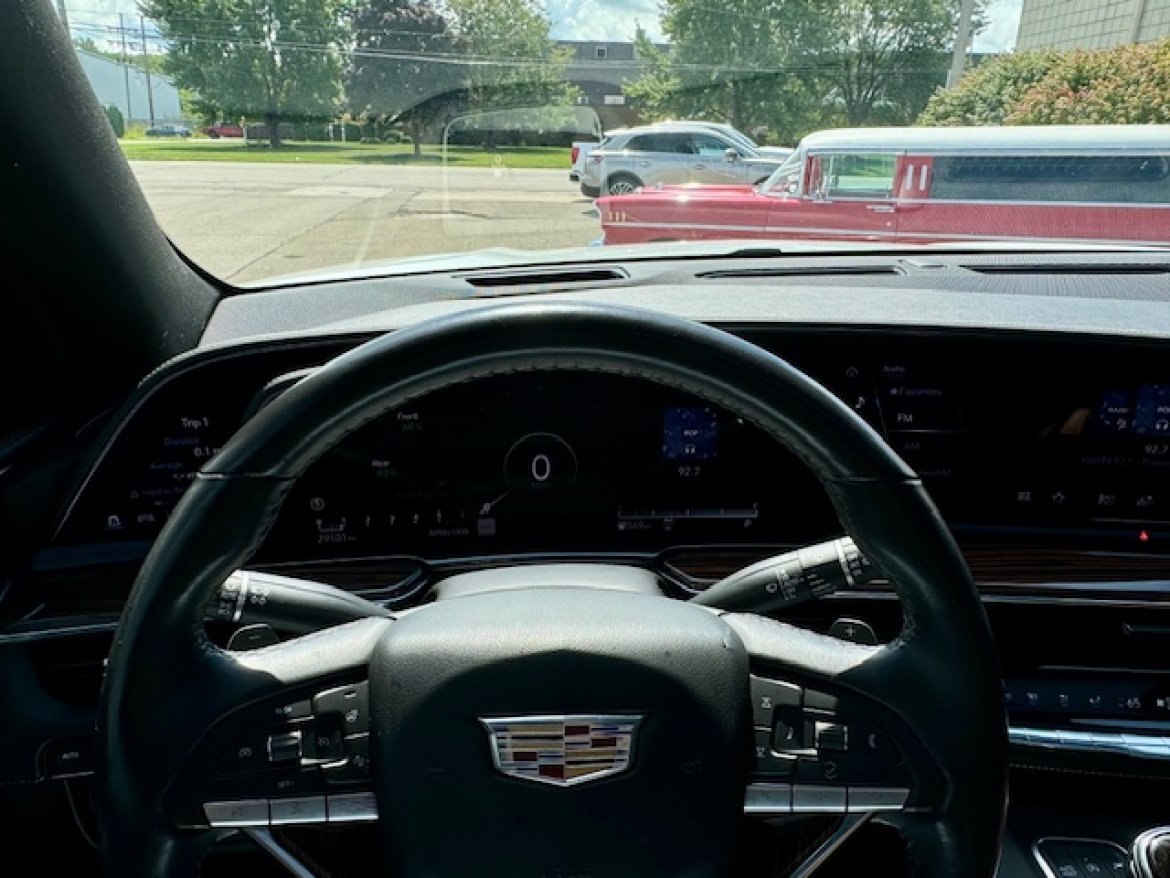 SUV for Sale in Erie, PA - Photo 6