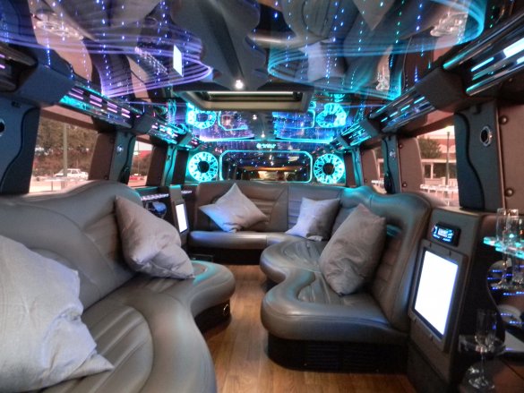 2007 Hummer H2 SUV for Sale in Valley Mills, TX - Photo 2