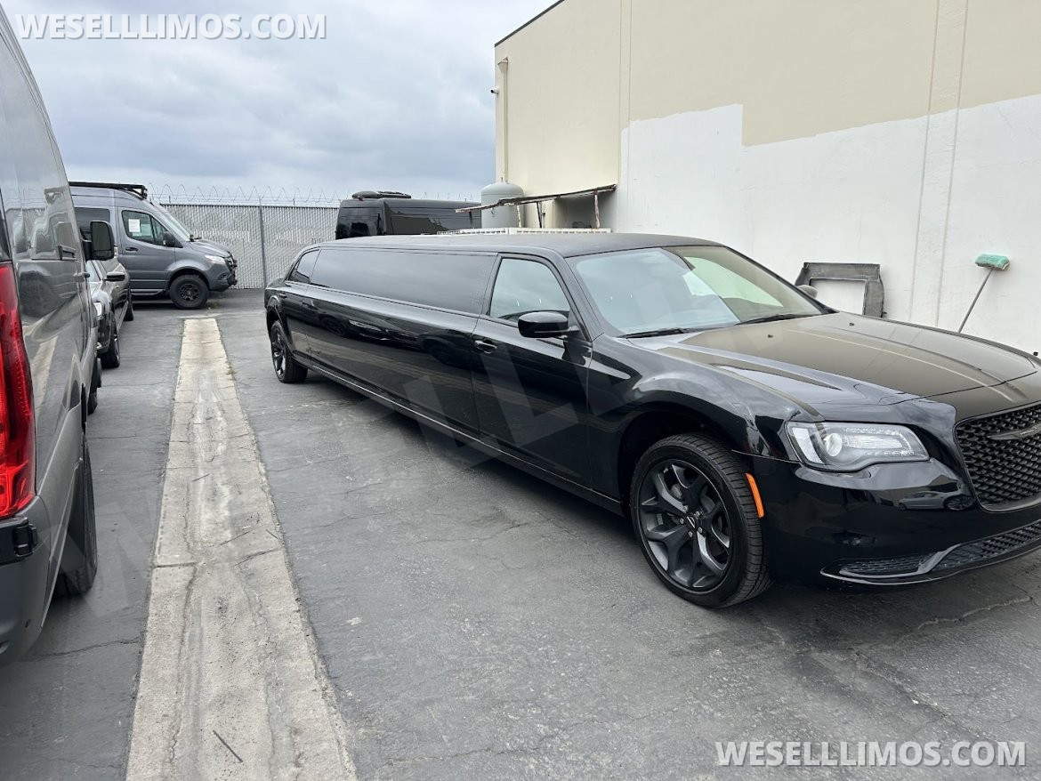 Limousine for Sale in Anaheim, CA - Main Photo