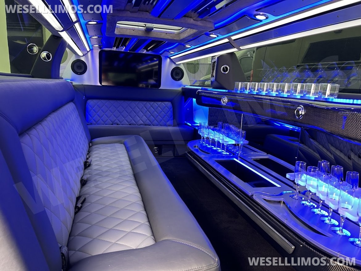 Limousine for Sale in Anaheim, CA - Photo 2
