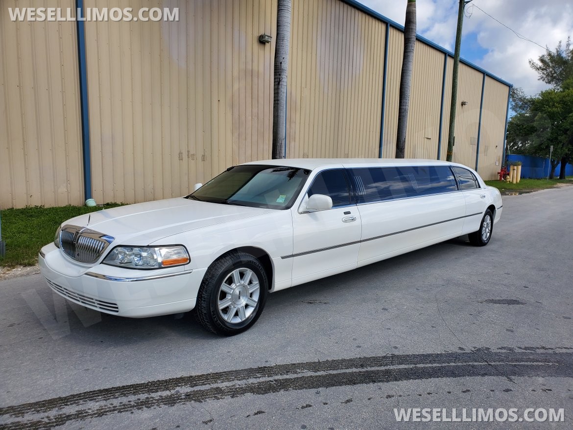 Limousine for Sale in Miami, FL - Photo 9