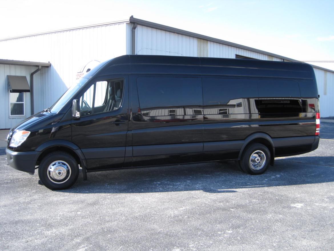 Sprinter for Sale in Ozark, MO - Main Photo