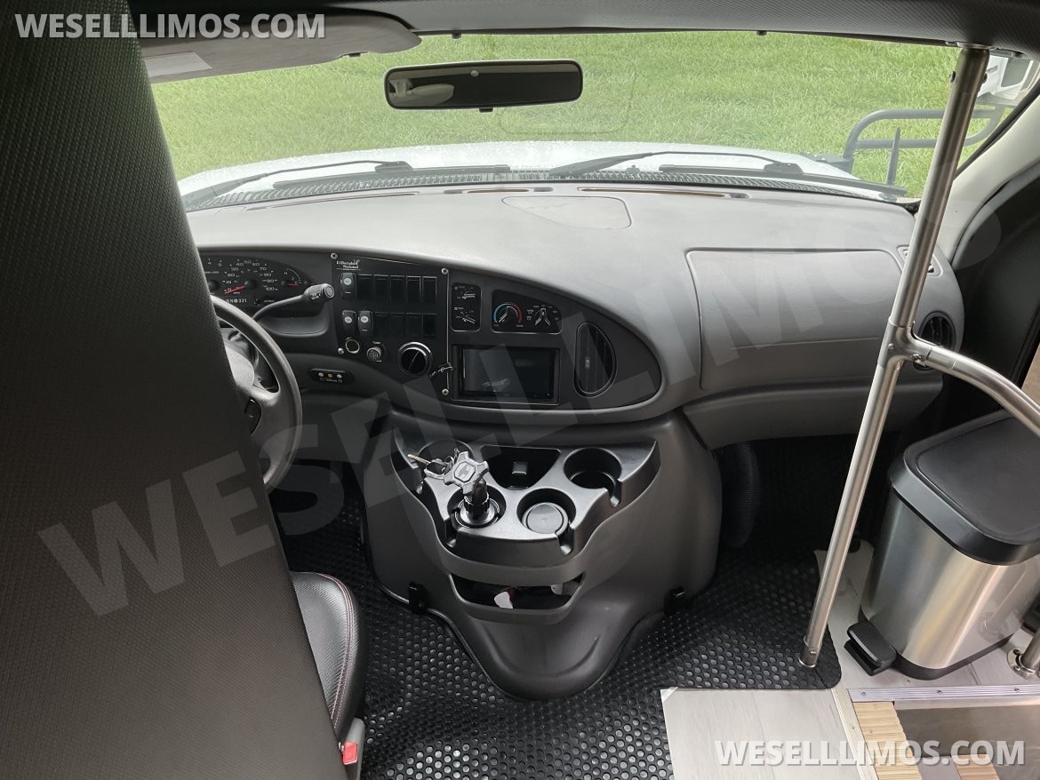 Limo Bus for Sale in Erath, LA - Photo 8