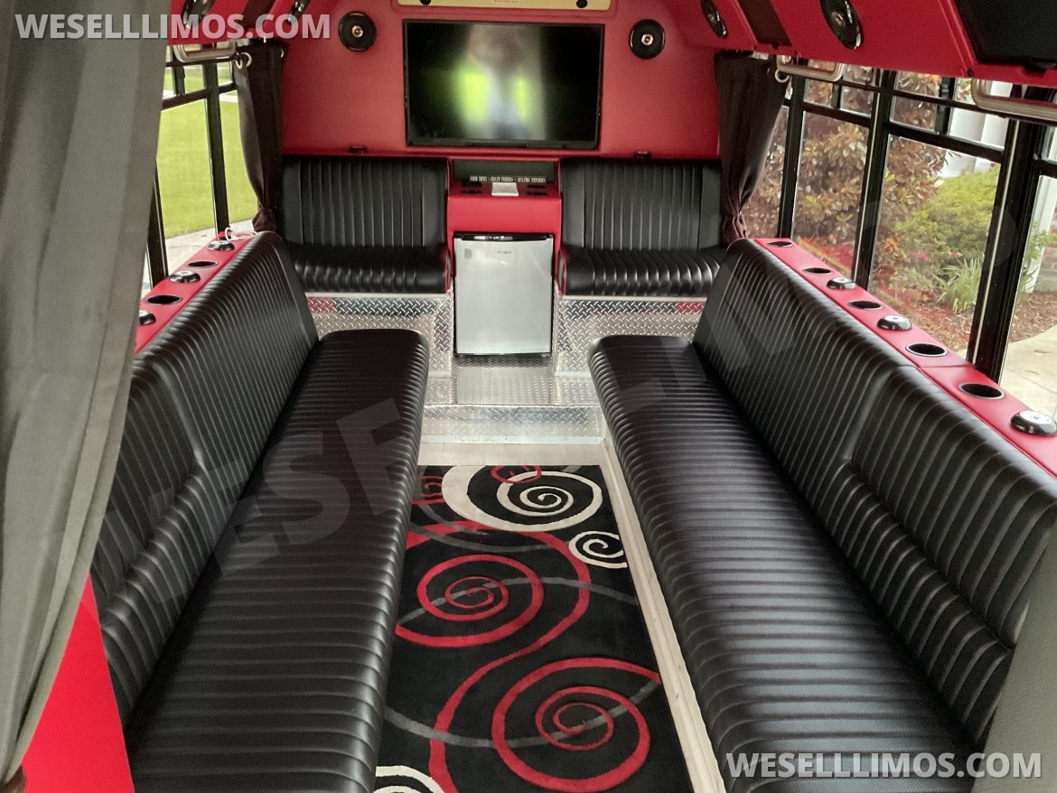 Limo Bus for Sale in Erath, LA - Photo 10