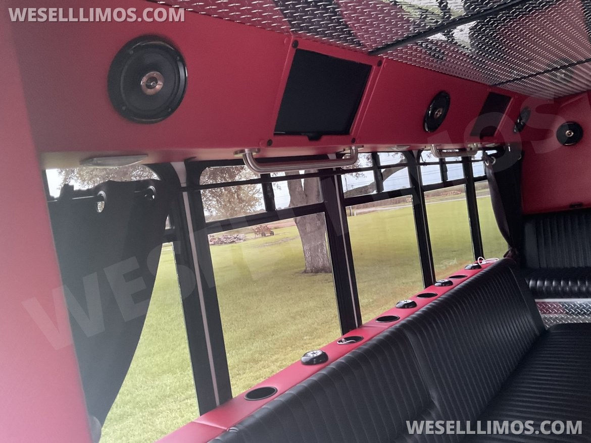 Limo Bus for Sale in Erath, LA - Photo 18