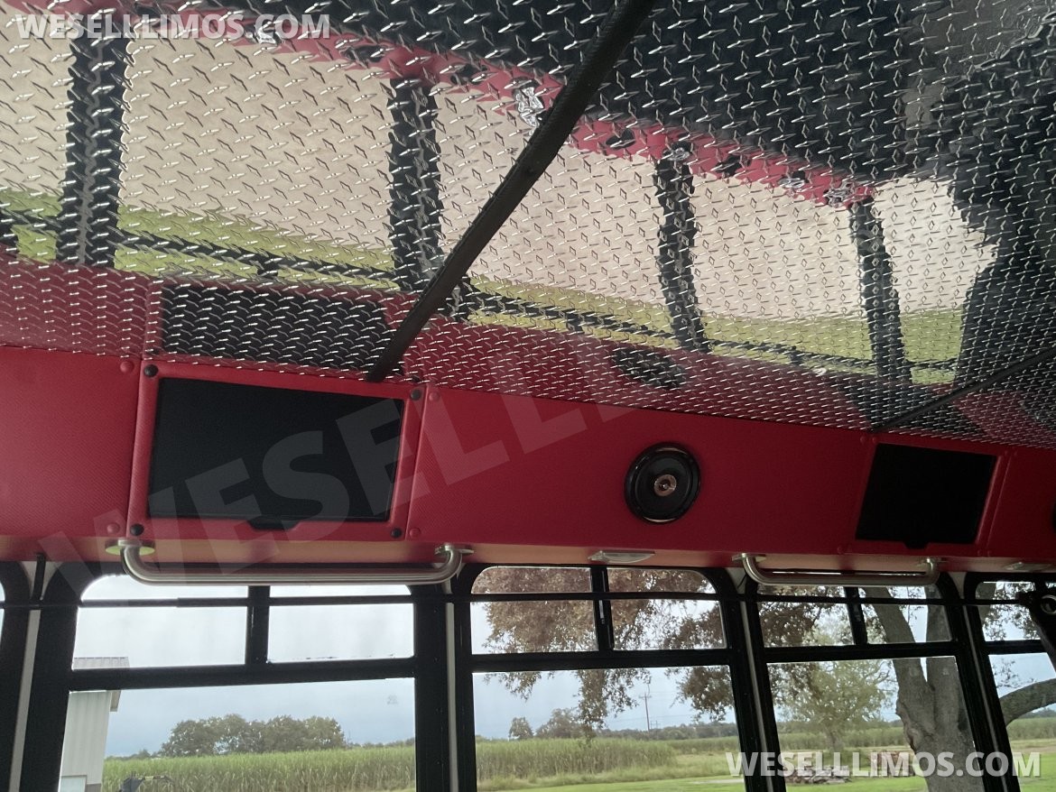 Limo Bus for Sale in Erath, LA - Photo 17