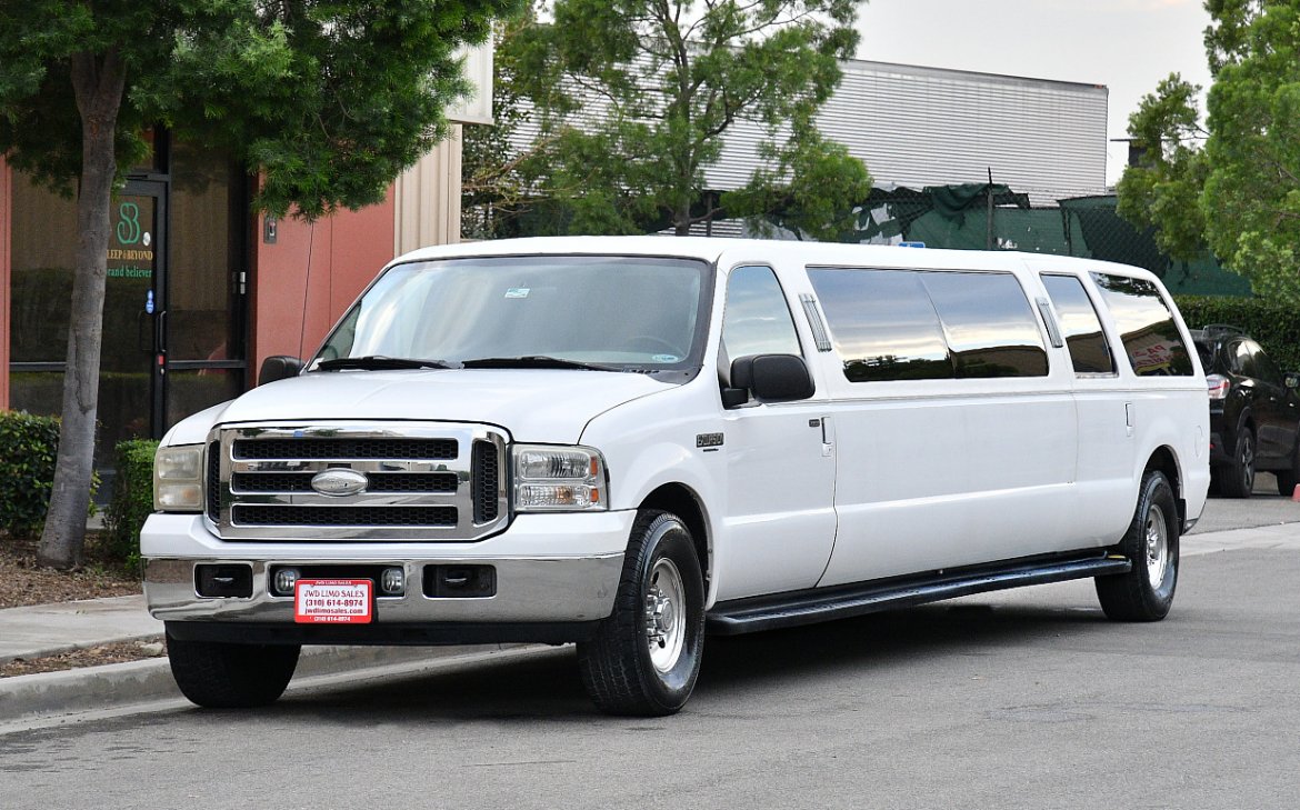 SUV Stretch for Sale in Fontana, CA - Photo 6
