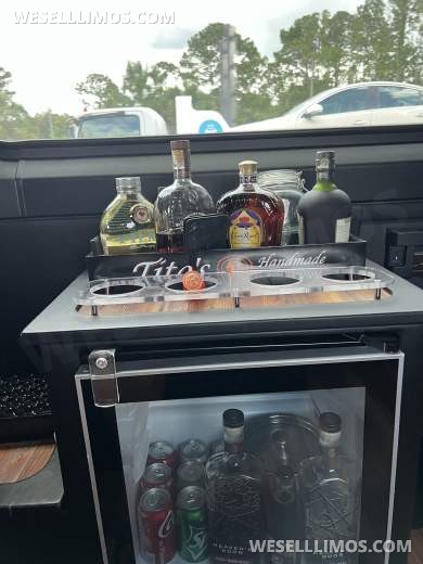 2019 Mercedes-Benz 2500 Sprinter - Sprinter for Sale in Sanford, FL - Photo 5