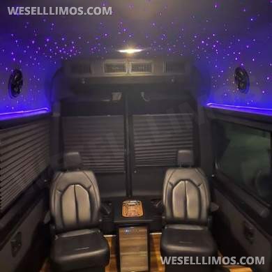 2019 Mercedes-Benz 2500 Sprinter - Sprinter for Sale in Sanford, FL - Photo 7
