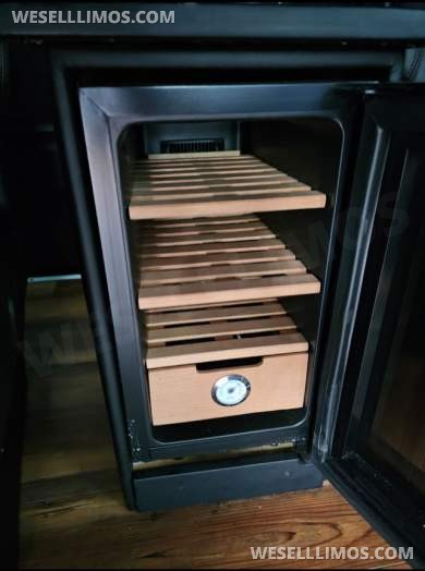 2019 Mercedes-Benz 2500 Sprinter - Sprinter for Sale in Sanford, FL - Photo 9