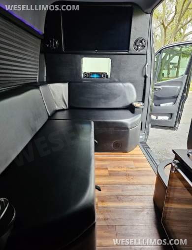 2019 Mercedes-Benz 2500 Sprinter - Sprinter for Sale in Sanford, FL - Photo 11