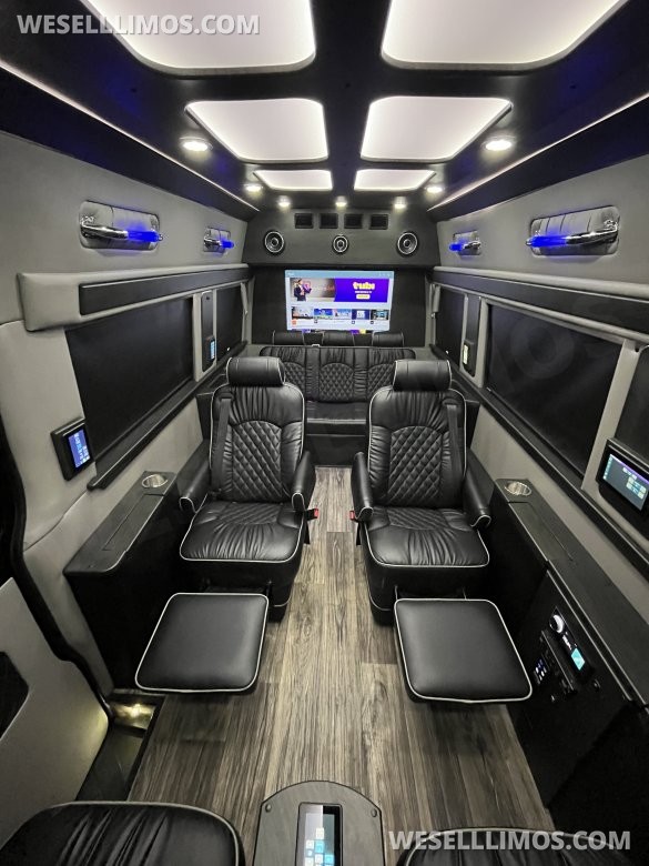 2020 Mercedes-Benz Sprinter 3500 Business Class Sprinter for Sale in RICHMOND, VA - Main Photo