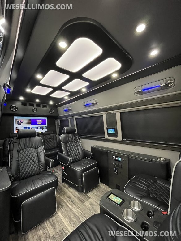 2020 Mercedes-Benz Sprinter 3500 Business Class Sprinter for Sale in RICHMOND, VA - Photo 3