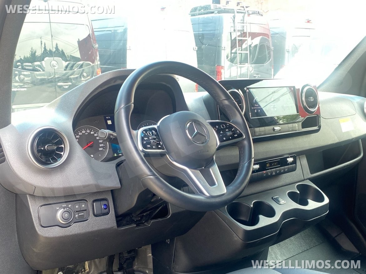 Sprinter for Sale in Baldwin, NY - Photo 17