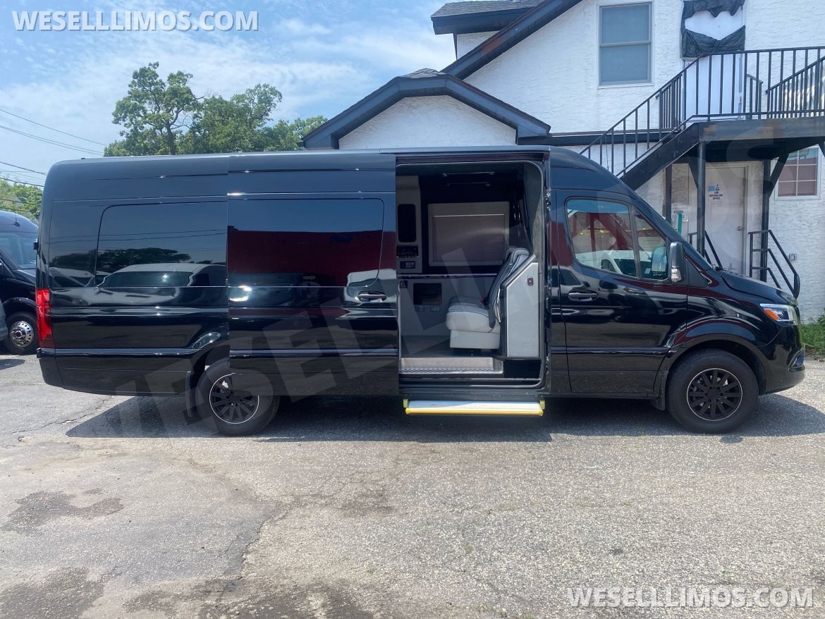 Sprinter for Sale in Baldwin, NY - Photo 19