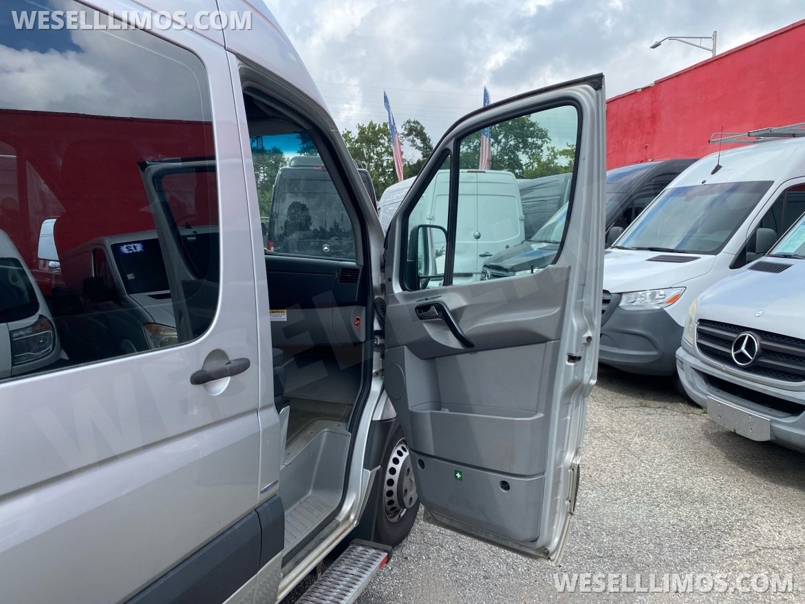 Sprinter for Sale in Baldwin, NY - Photo 17