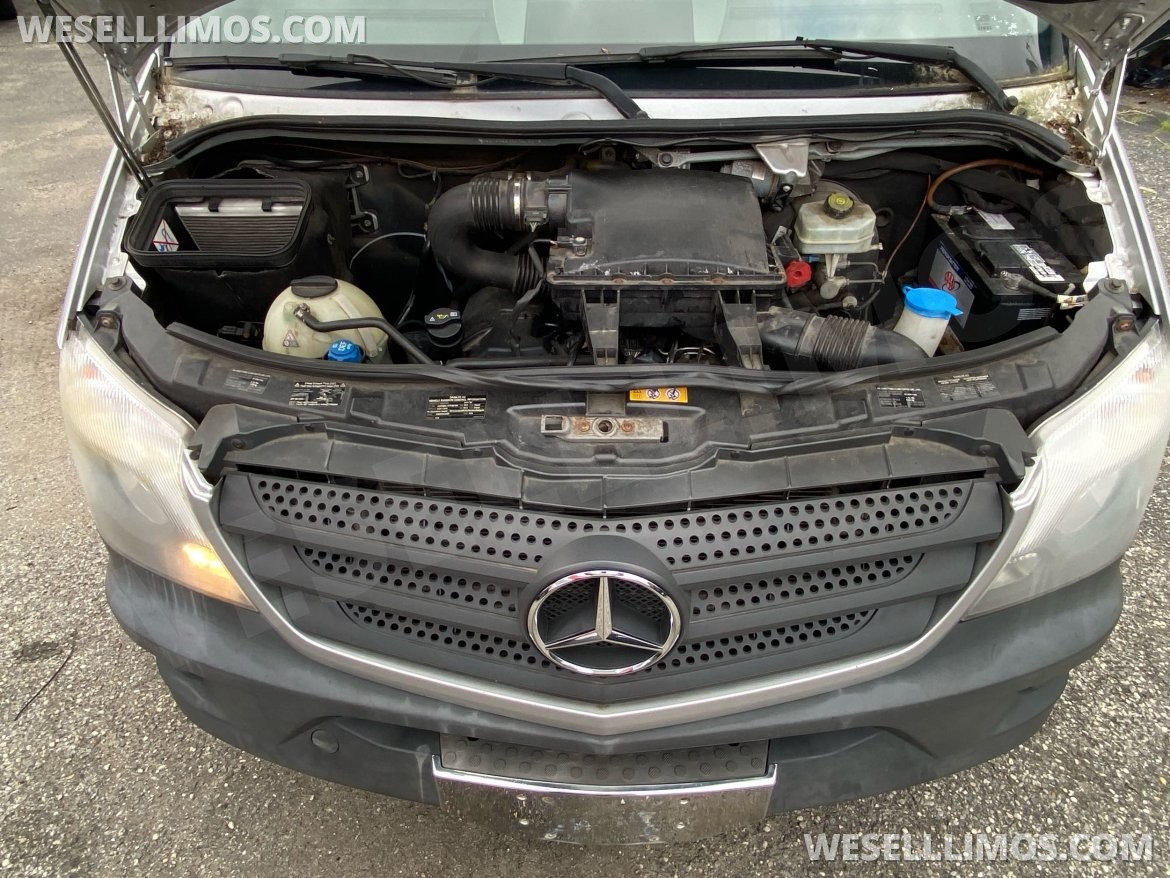 Sprinter for Sale in Baldwin, NY - Photo 36