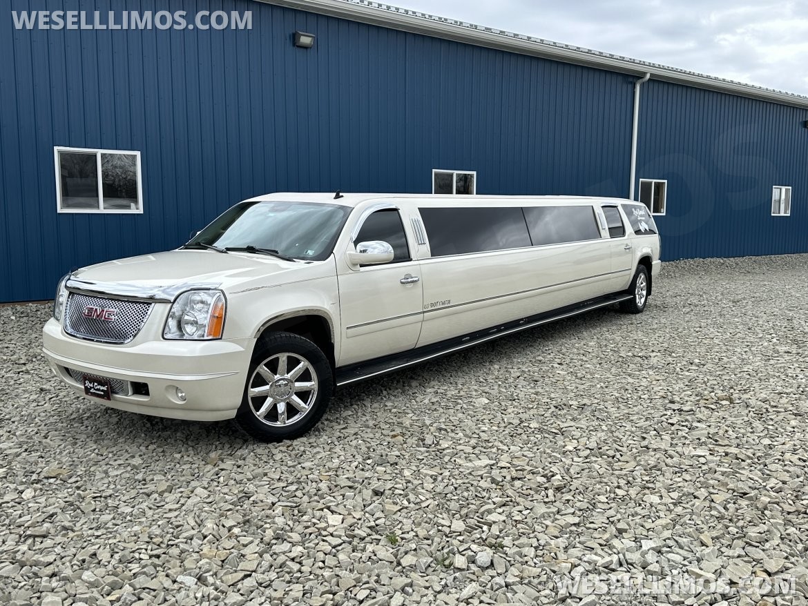 SUV Stretch for Sale in Scottdale, PA - Photo 2