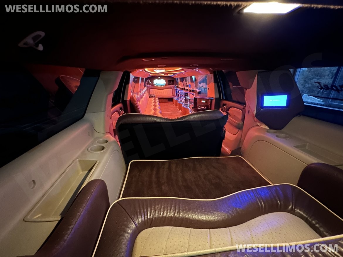 SUV Stretch for Sale in Scottdale, PA - Photo 9