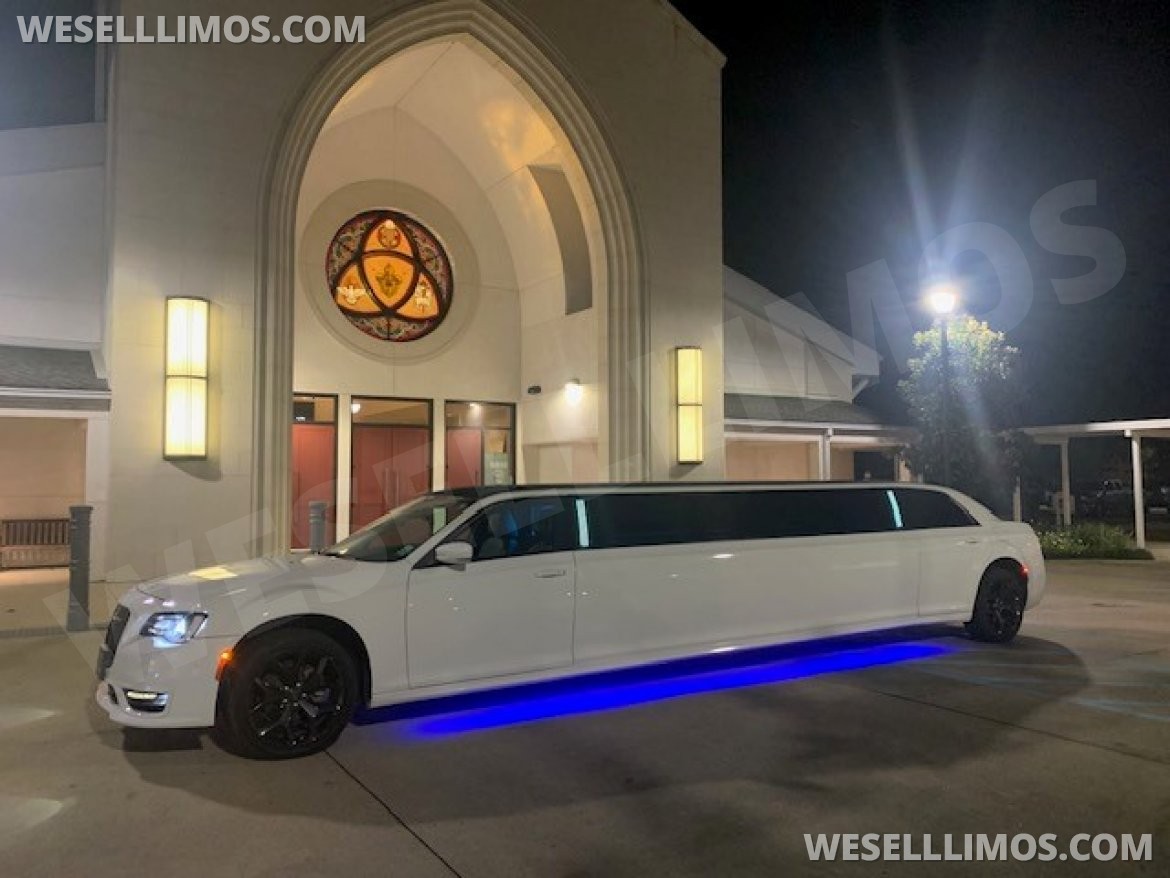 Limousine for Sale in New Orleans, LA - Main Photo
