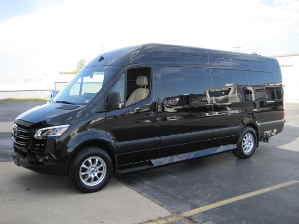 2020 Mercedes-Benz 3500 Sprinter for Sale in OZARK, MO - Main Photo