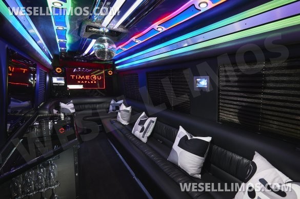 2016 Mercedes-Benz 3500 BlueTec Turbo Sprinter for Sale in Naples, FL - Photo 2